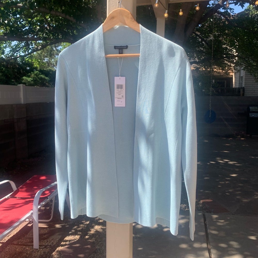 NWT Capri Shaped Jacket baby blue silk blend size S/P